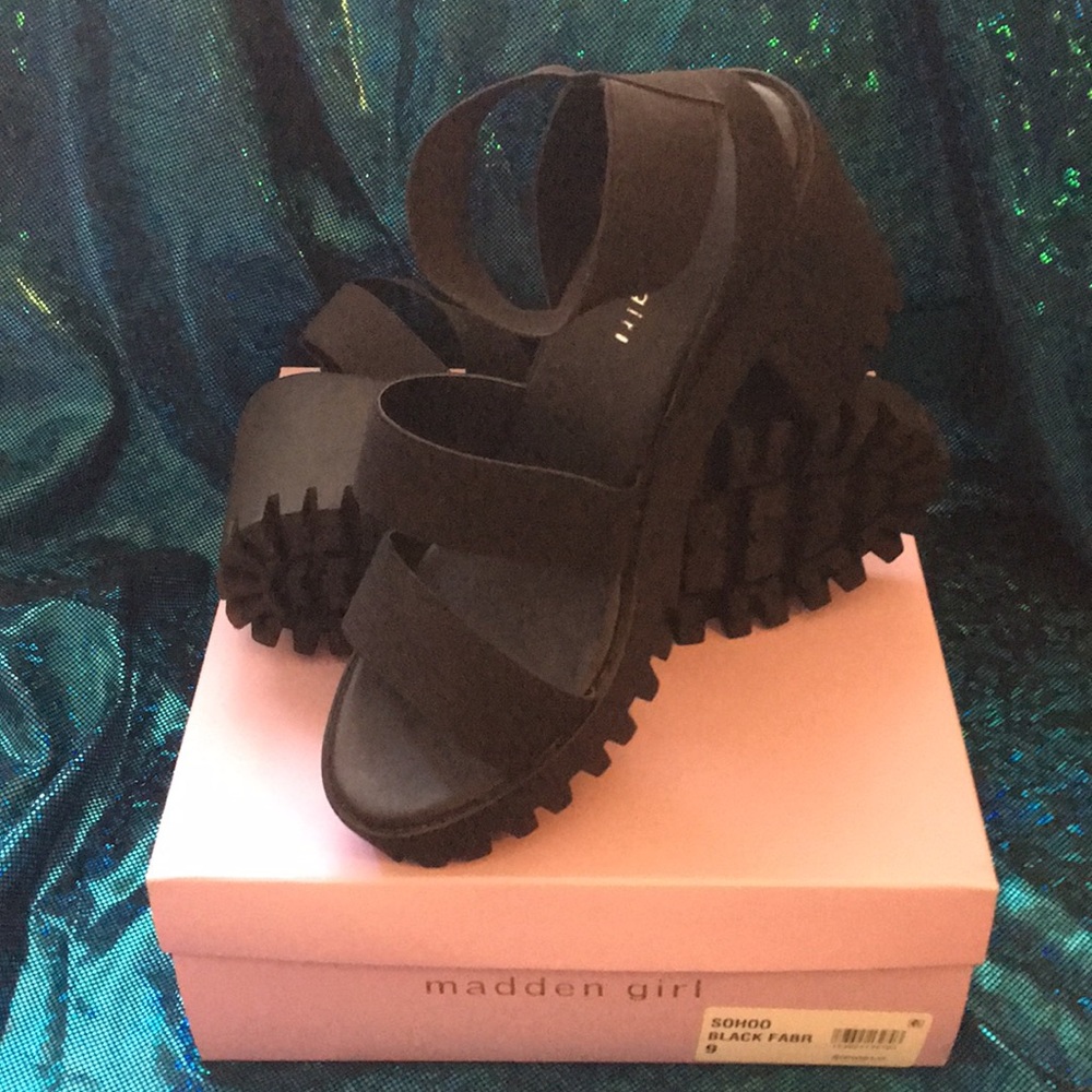 Madden Girl Soho Sandals